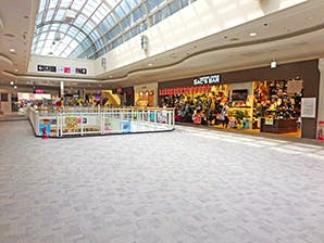 【イオンモール高知】サックスバーアナザーラウンジ前ブリッジ（北）の画像