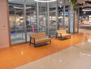 【THE OUTLETS HIROSHIMA】1F なみのわコートA