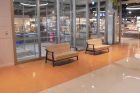 【THE OUTLETS HIROSHIMA】1F なみのわコートA