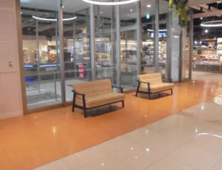【THE OUTLETS HIROSHIMA】1F なみのわコートA