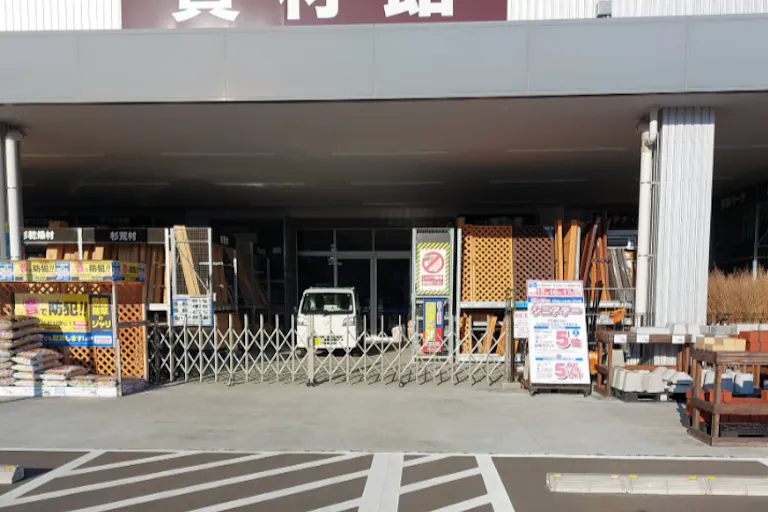 【サンデー仙台卸町店】屋外駐車場 キッチンカーの出店に最適なホームセンター内駐車場の屋外イベントスペースの画像2