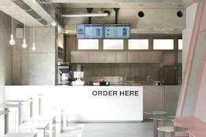 【原宿駅7分】コラボカフェ/食品イベント/ポップアップ/ギャラリー/リテール/撮影利用可能40坪のイベントフロア