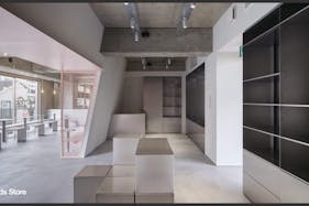 【原宿駅7分】コラボカフェ/食品イベント/ポップアップ/ギャラリー/リテール/撮影利用可能40坪のイベントフロア