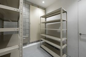 【原宿駅7分】コラボカフェ/食品イベント/ポップアップ/ギャラリー/リテール/撮影利用可能40坪のイベントフロア