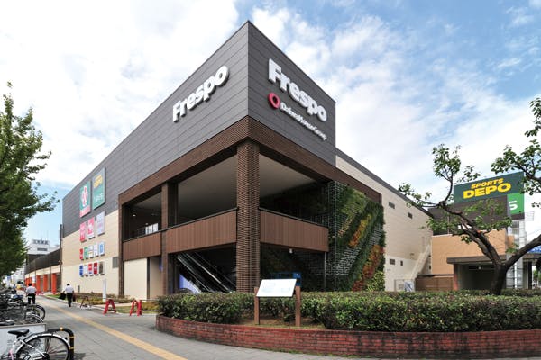 【フレスポ長田】食物販や物販にに適したサウスエリア北階段前の屋外スペース