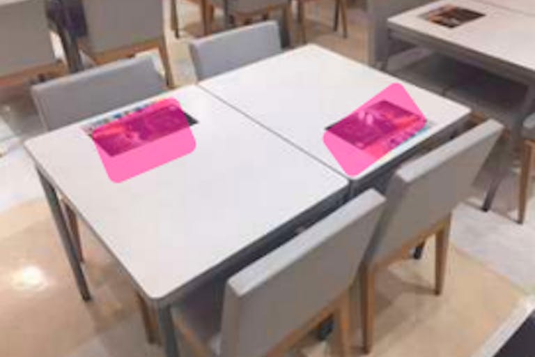 【イオンモールKYOTO】モール内広告 フードコートテーブルシールの画像2