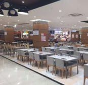 【イオンモールKYOTO】モール内広告 フードコートテーブルシール