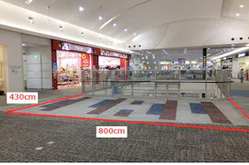 【イオンモール日の出】3階 フードコート前