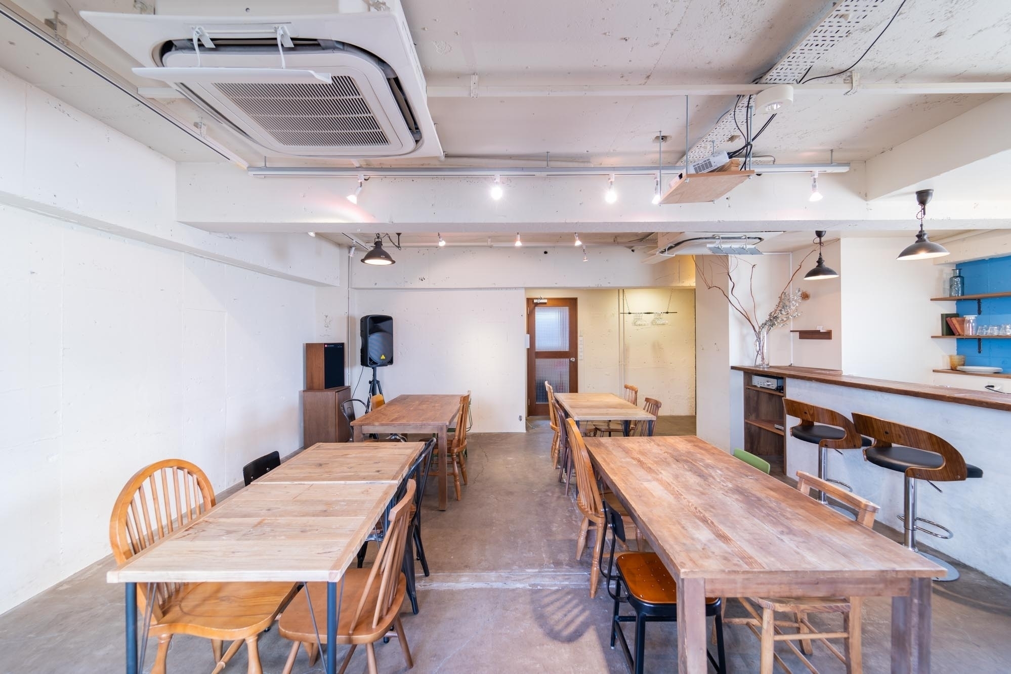 【表参道駅7分】撮影や展示会に最適、素材感豊かなレンタルスペースの画像6