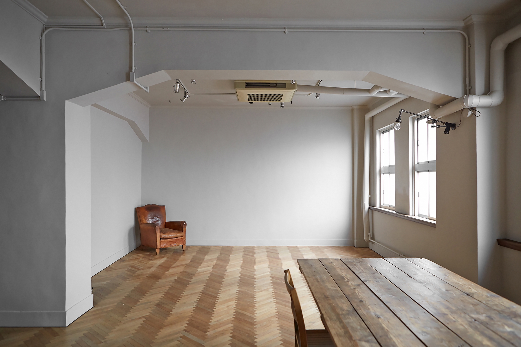 【茅場町駅1分】各種撮影やプロモーションに適した歴史のあるスタジオ