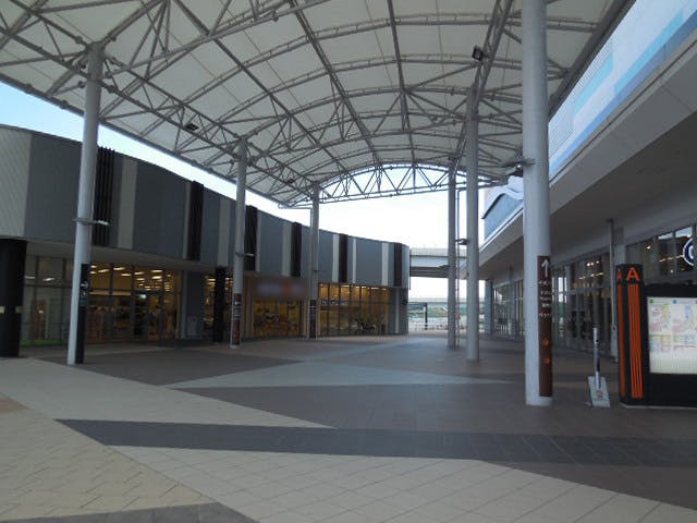 【イオンモール東員】1階 ガーデンプレイスの画像