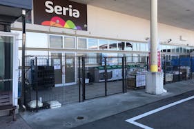 【西友 桜ヶ丘店】店頭 キッチンカーなどに最適なスーパー屋外軒先の催事イベントスペース