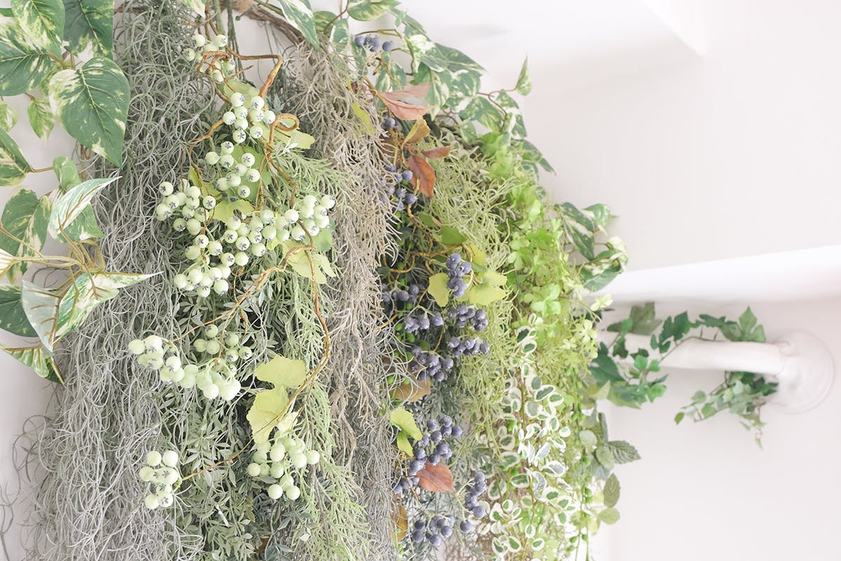 【大阪梅田駅6分】清潔感溢れる白い内装が美しい自然光たっぷりの明るいスタジオ