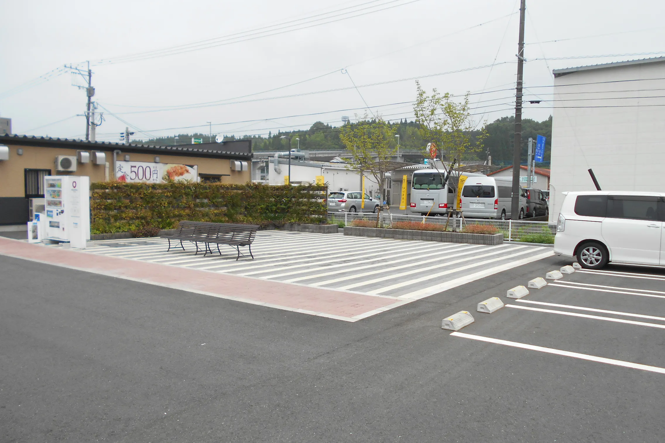 【フレスポ豊後大野】キッチンカーやPRイベント出店に利用可能な屋外スペース