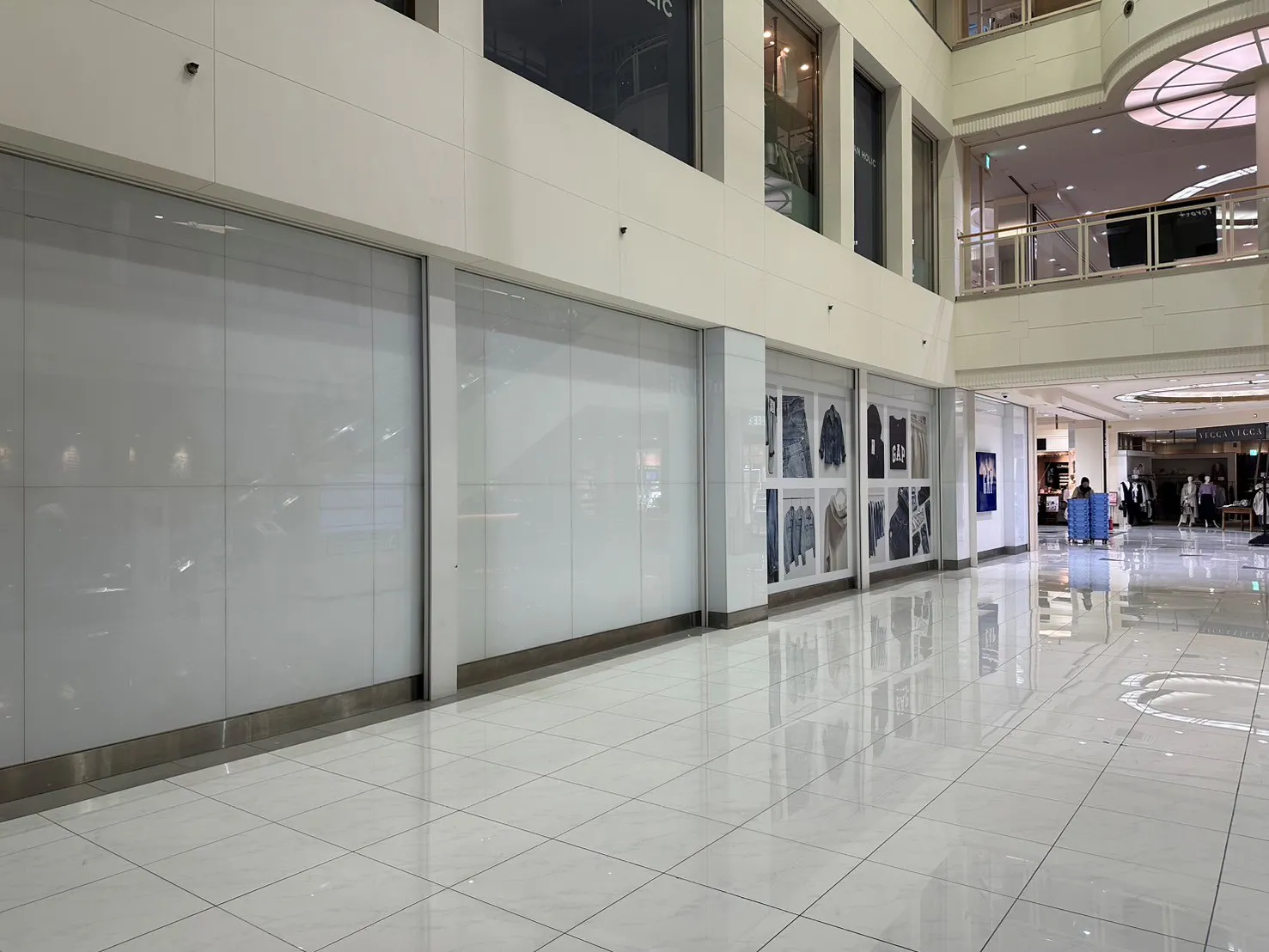 【イオンモール岡崎】1F アオイコート 西