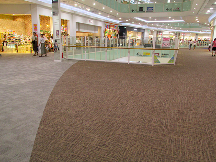 【イオンモール筑紫野】2階 セントラルブリッジ