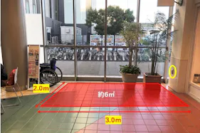 【三井アウトレットパーク 幕張】C-SITE 1階 総合案内所横