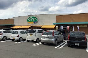 【ダイナム徳島三加茂店ゆったり館】キッチンカーやプロモーションに最適なアミューズメント施設のイベントスペース