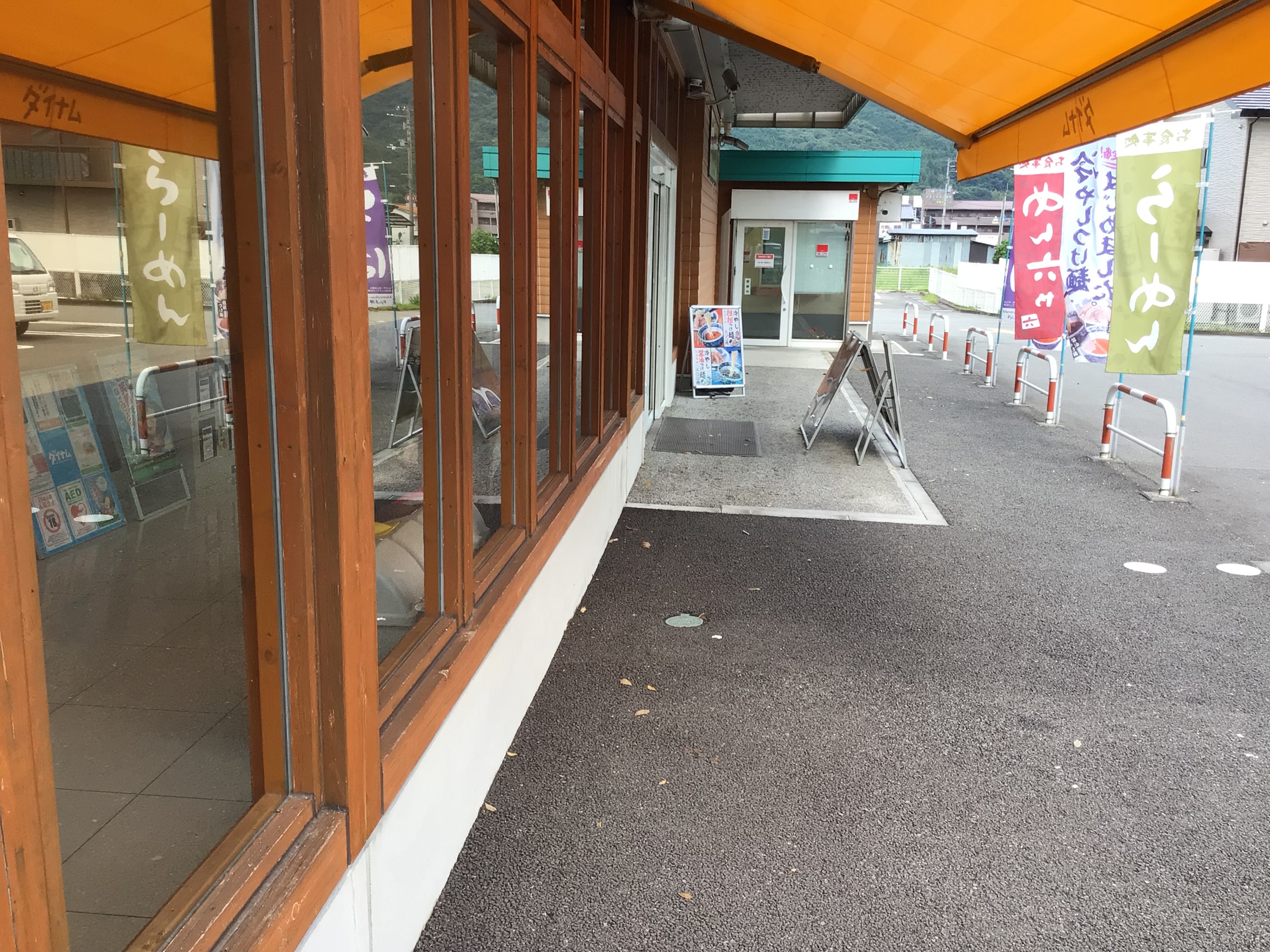 【ダイナム徳島三加茂店ゆったり館】キッチンカーやプロモーションに最適なアミューズメント施設のイベントスペース