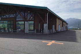 【ダイナム中野店ゆったり館】キッチンカーやプロモーションイベントの開催に最適なアミューズメント施設のイベントスペース