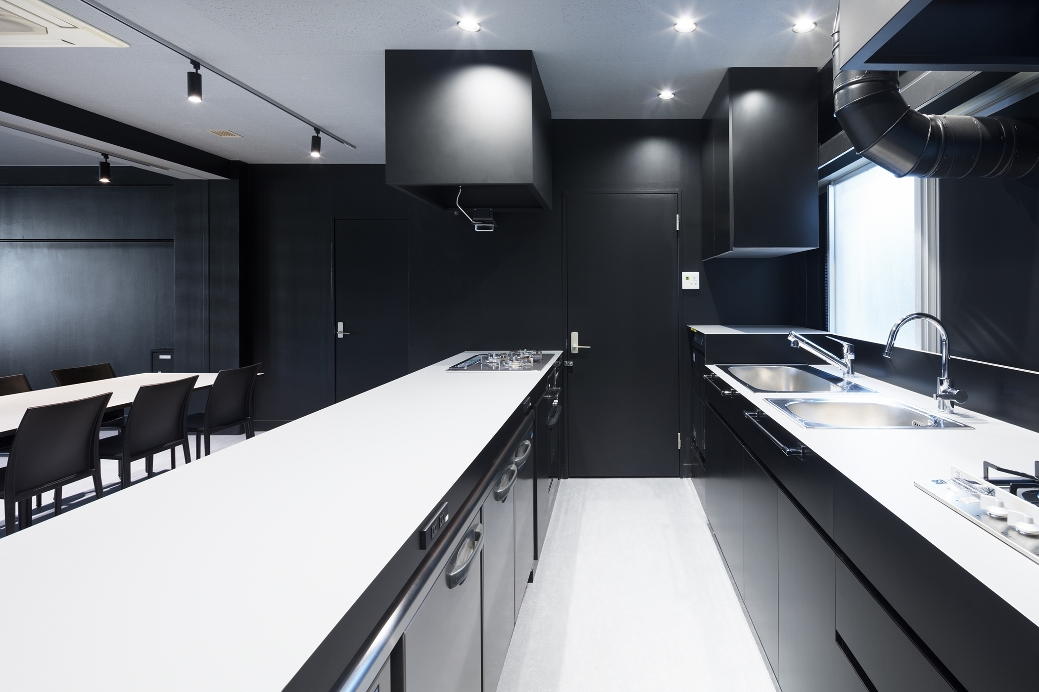 【赤坂駅2分】駅チカで設備充実な本格的レンタルキッチンスペース