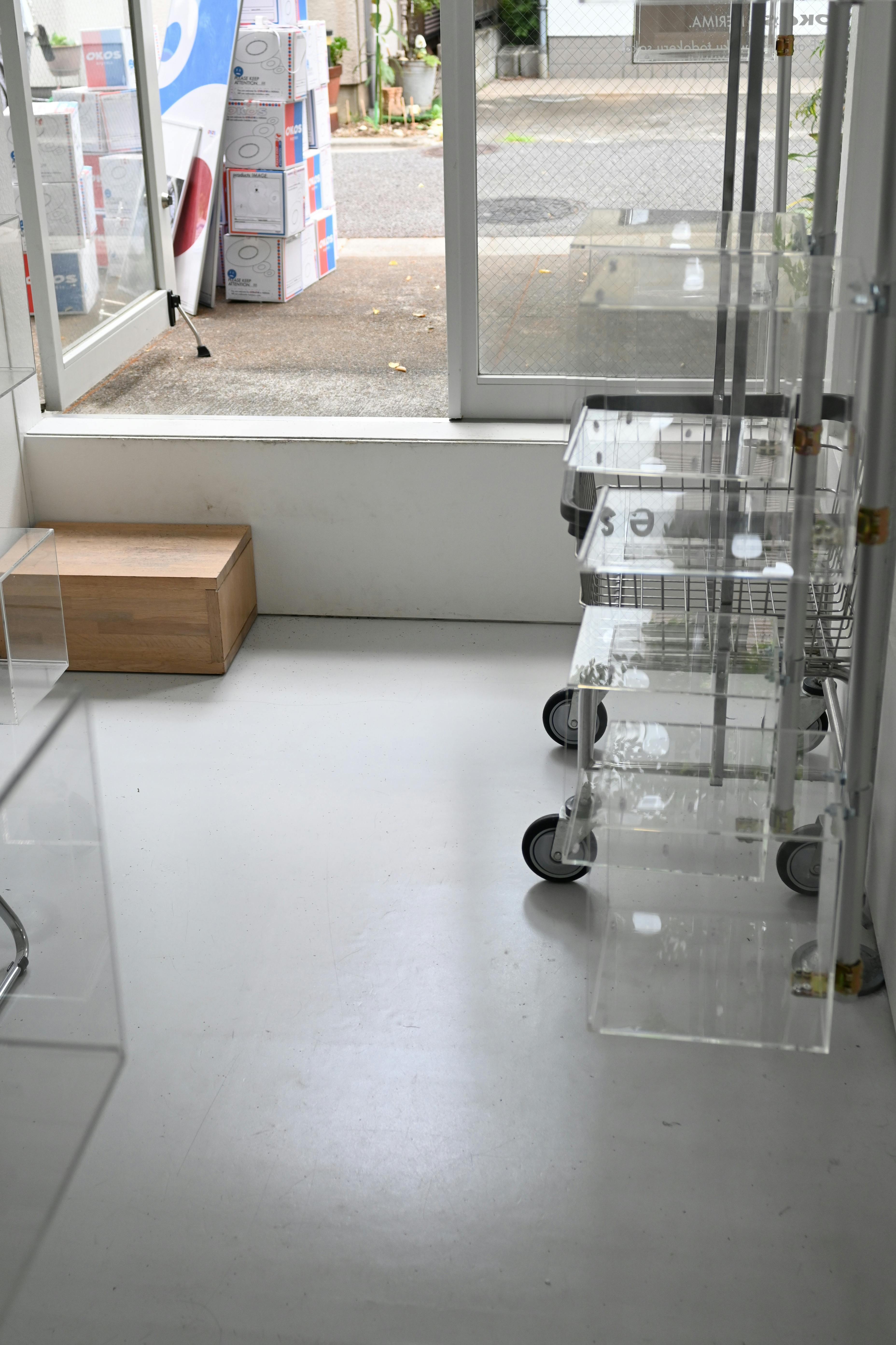 【練馬駅3分 1F】ポップアップに最適な什器と内装完備のイベントスペース