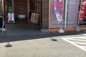 【ダイナム大分中津店ゆったり館】キッチンカー出店やプロモーションイベントに最適なアミューズメント施設のイベントスペース