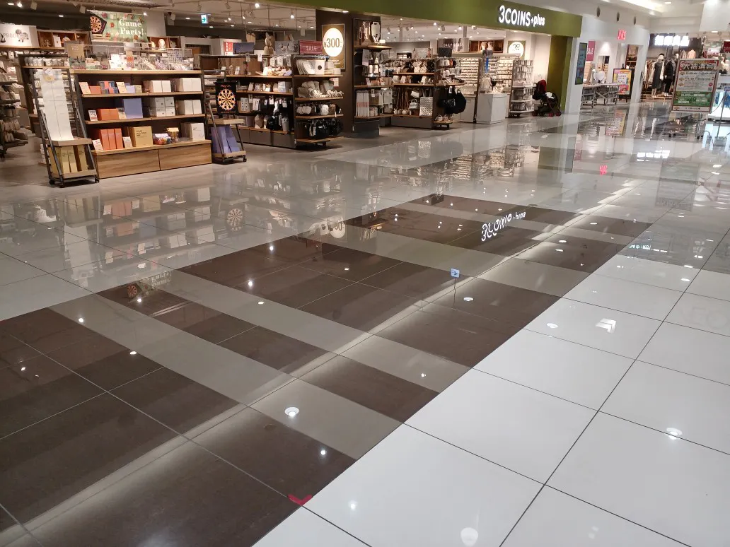 【イオンモール日根野*】【イオンモール日根野】1Fモール通路中央スペースの画像