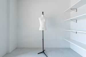 【横浜駅/神奈川駅エリア】各種ポップアップストアや展示販売会、企業プロモーションイベント等に最適なガラス張りで視認性良好な路面スペース