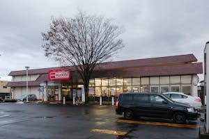 【マックスバリュ御門町店】各種プロモーションイベントに最適な店内にあるイベントスペース