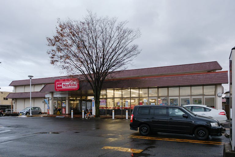 【マックスバリュ御門町店】各種プロモーションイベントに最適な店内にあるイベントスペースの画像1