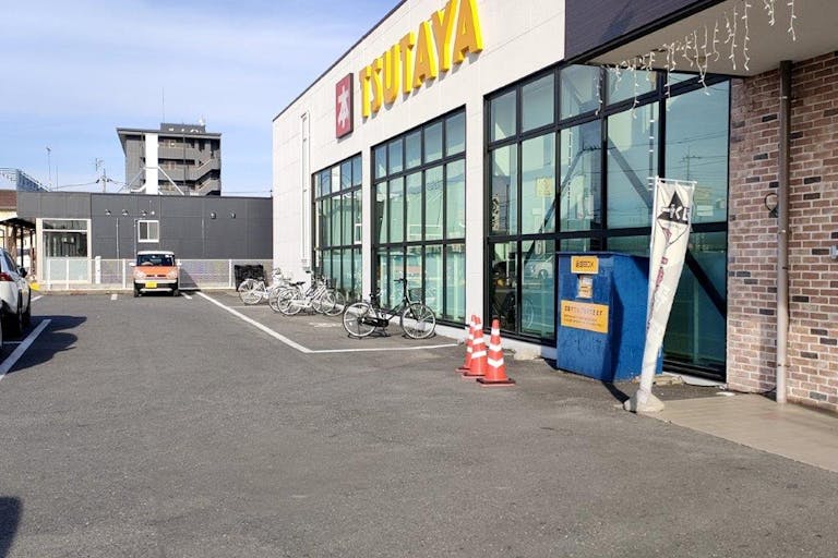 【ブックエース結城店】食物販やキッチンカー出店に最適な書店前のイベントスペースの画像6