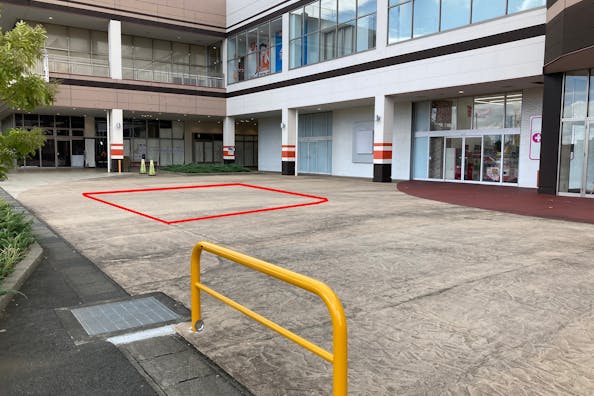 【浜松プラザフレスポ】 PRや物販利用に適した1F広場のイベントスペース