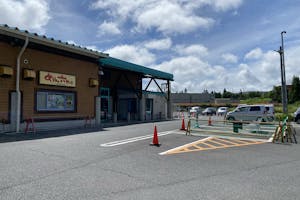 【ダイナム広島三次店】キッチンカーやプロモーション等に最適なアミューズメント施設のイベントスペース