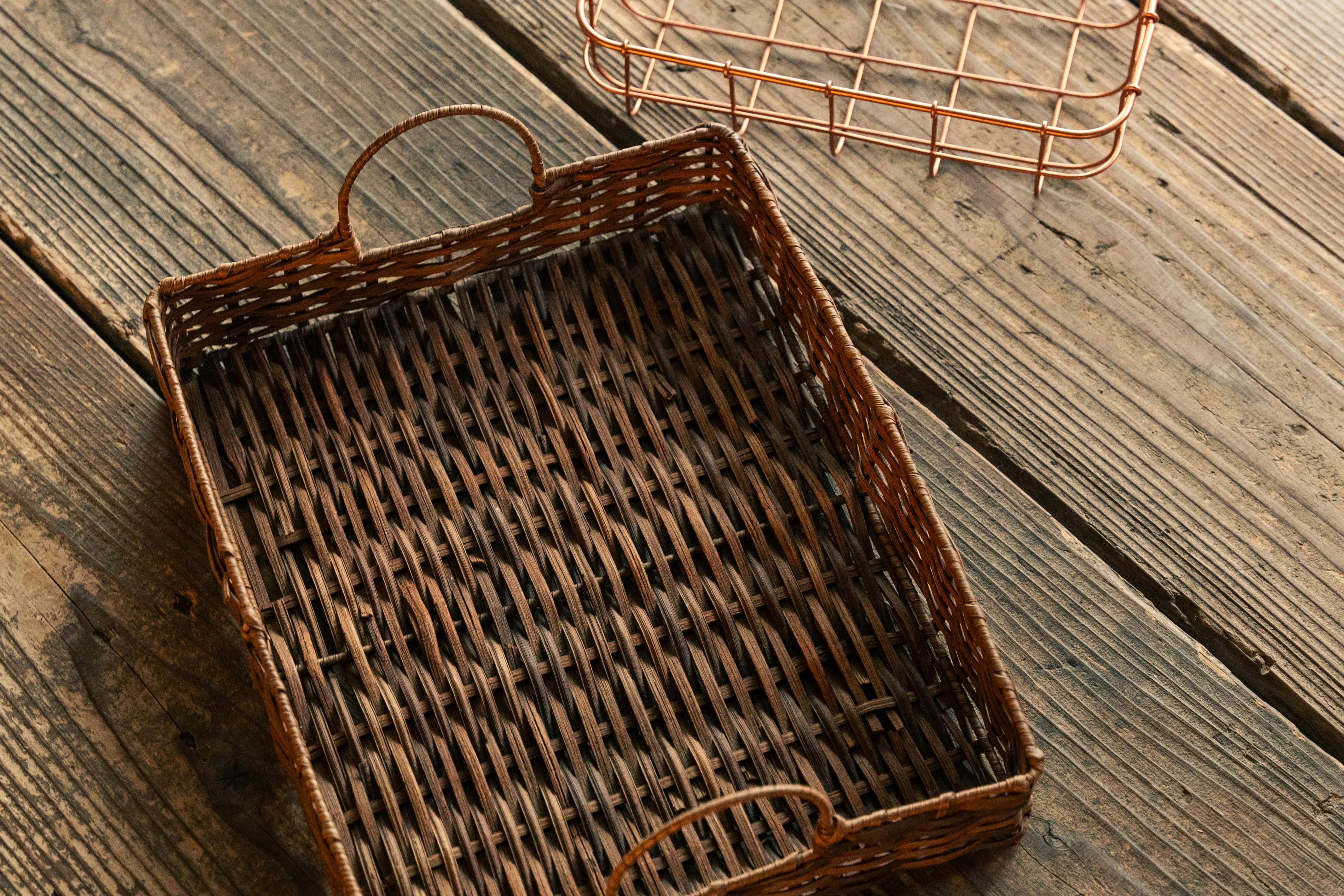 【外苑前駅6分】ポップアップストアや展示会、ワークショップに最適。ヴィンテージ建具で温かな雰囲気広がるレンタルスペース