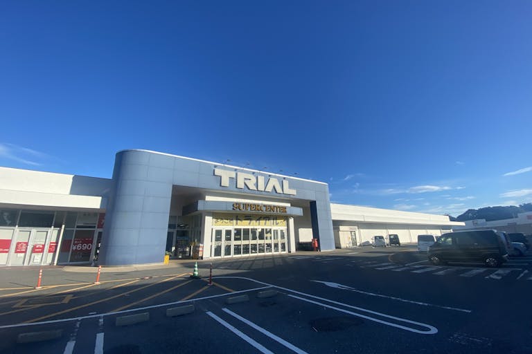 【メガセンタートライアル浜田店】食品販売や販促プロモーションに適したレジ付近スペースの画像3