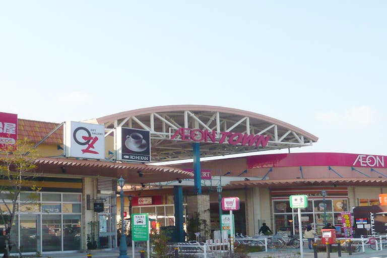 【イオンタウン周南】ファッション系のポップアップや行政施策等の会場用途に最適な全面ガラス張りで視認性の高い区画型イベントスペースの画像7