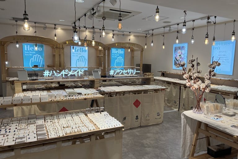 【アミュプラザ博多】AMU EST 1F POP UP STAGEの画像3