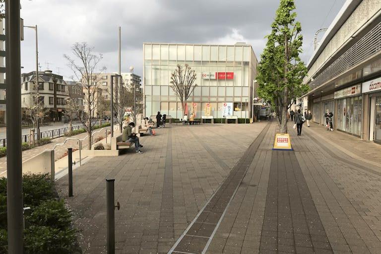 【経堂テラスガーデン】経堂テラスガーデン三角広場の画像1