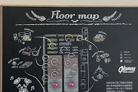 【オークワ和泉中央】プロモーションに最適な風除室スペース