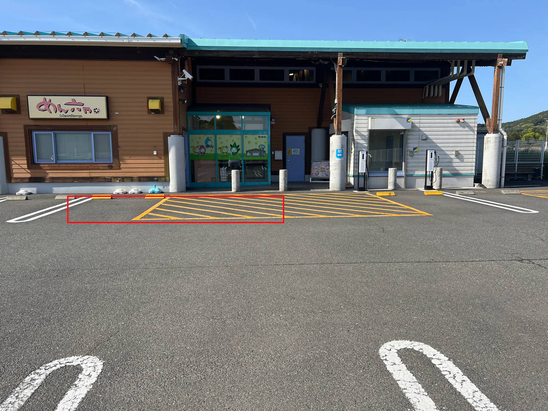 【ダイナム鹿児島鹿屋店ゆったり館】キッチンカー出店やプロモーションイベントに最適なアミューズメント施設のイベントスペース