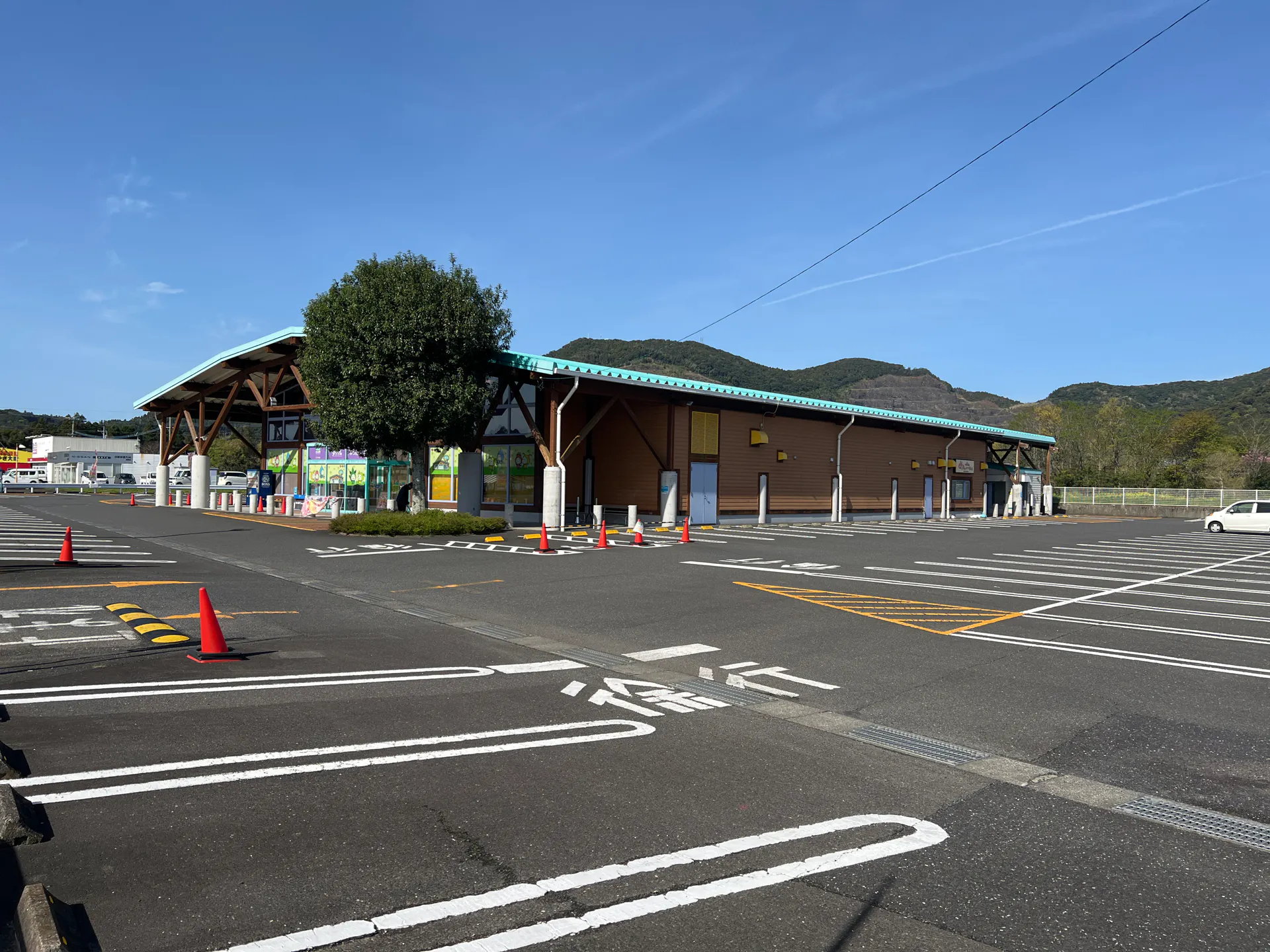 【ダイナム鹿児島鹿屋店ゆったり館】キッチンカー出店やプロモーションイベントに最適なアミューズメント施設のイベントスペース