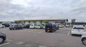 【ダイナム石川加賀店ゆったり館】キッチンカーや各種プロモーションイベントでの出店に最適なアミューズメント施設のイベントスペース