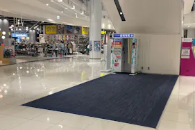 【イオンモール常滑】ハーバーサイドエスカレーター下