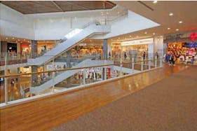 【イオンモール沖縄ライカム】4F ネイチャーブリッジ