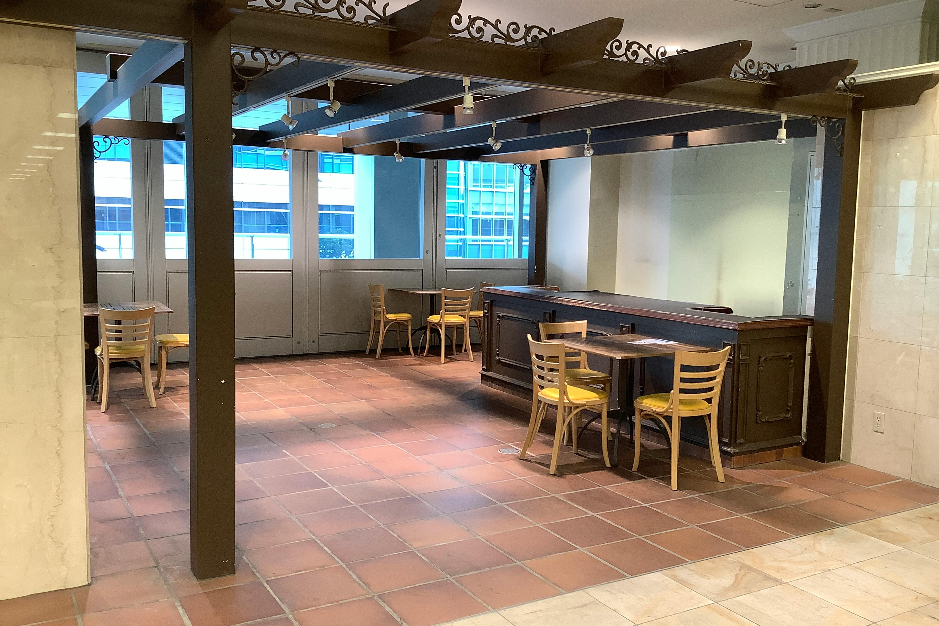 【東京ビッグサイト駅直結】(TFTビル 区画①)オフィスワーカー向けの食物販やポップアップストアやプロモーションイベントに最適なエントランス付近のイベントスペース