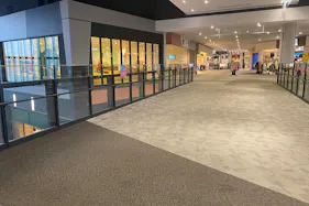 【イオンモール木更津】2F センターブリッジ