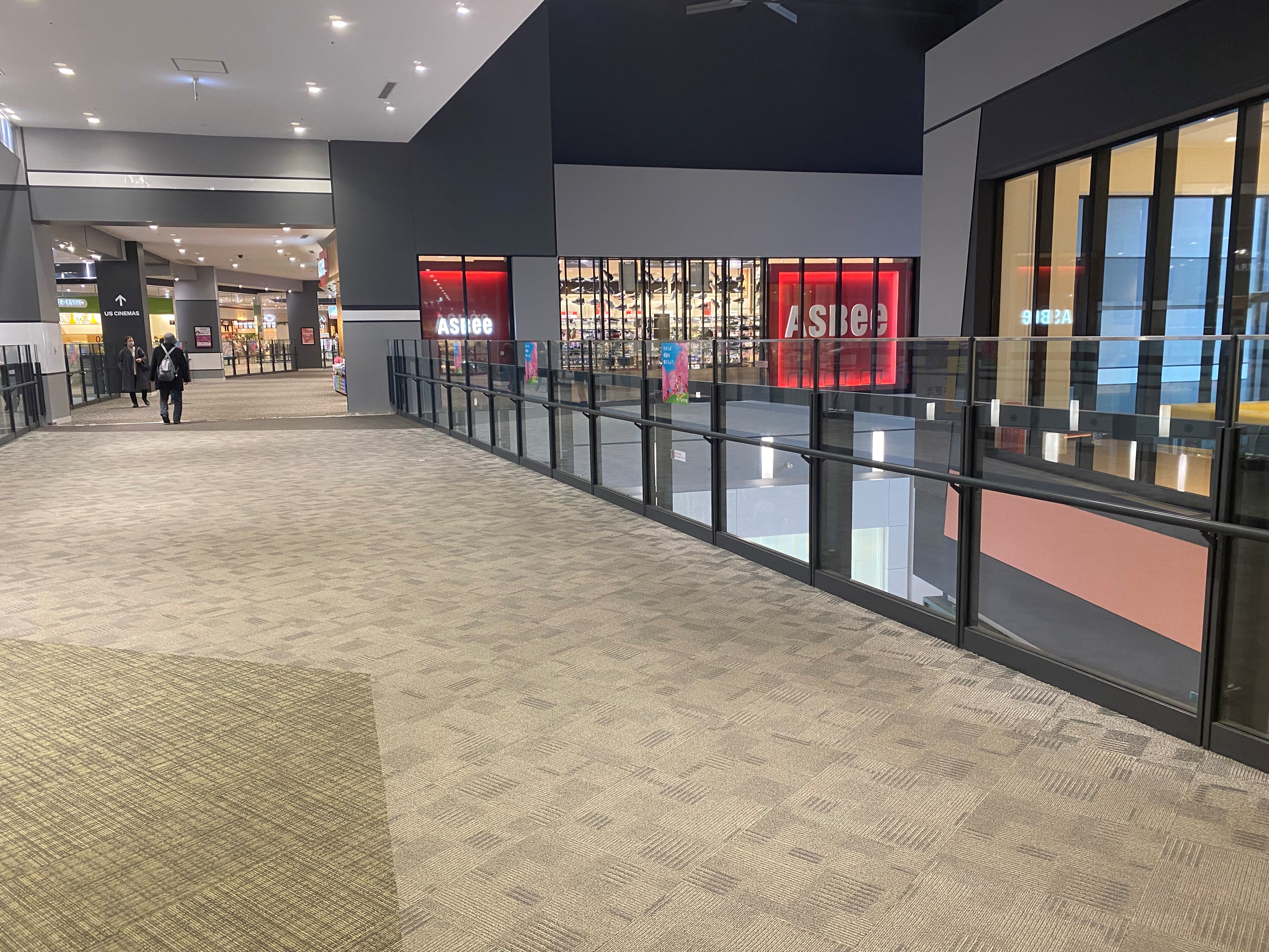 【イオンモール木更津】2F センターブリッジ