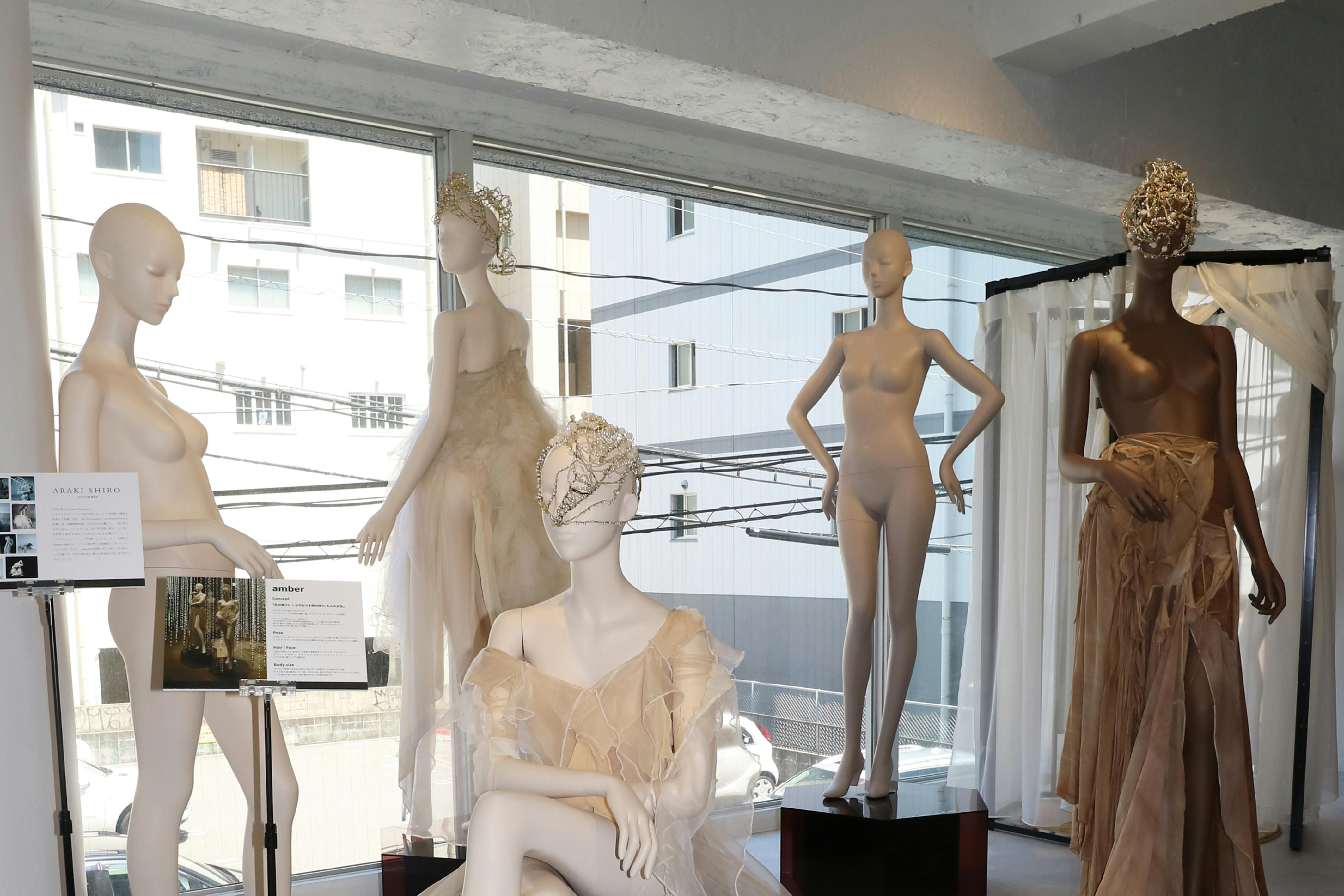 【薬院駅4分】展示会や個展に最適な薬院エリアにある清潔感あふれるレンタルスペース