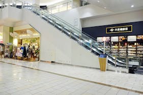 【イオンモール草津】1F イノブン横